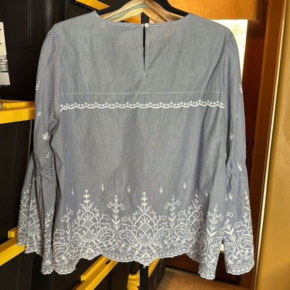 J. Crew Embroidered Stripe 100% Cotton Poplin Bell Sleeve Blouse Size Large - Picture 9 of 10
